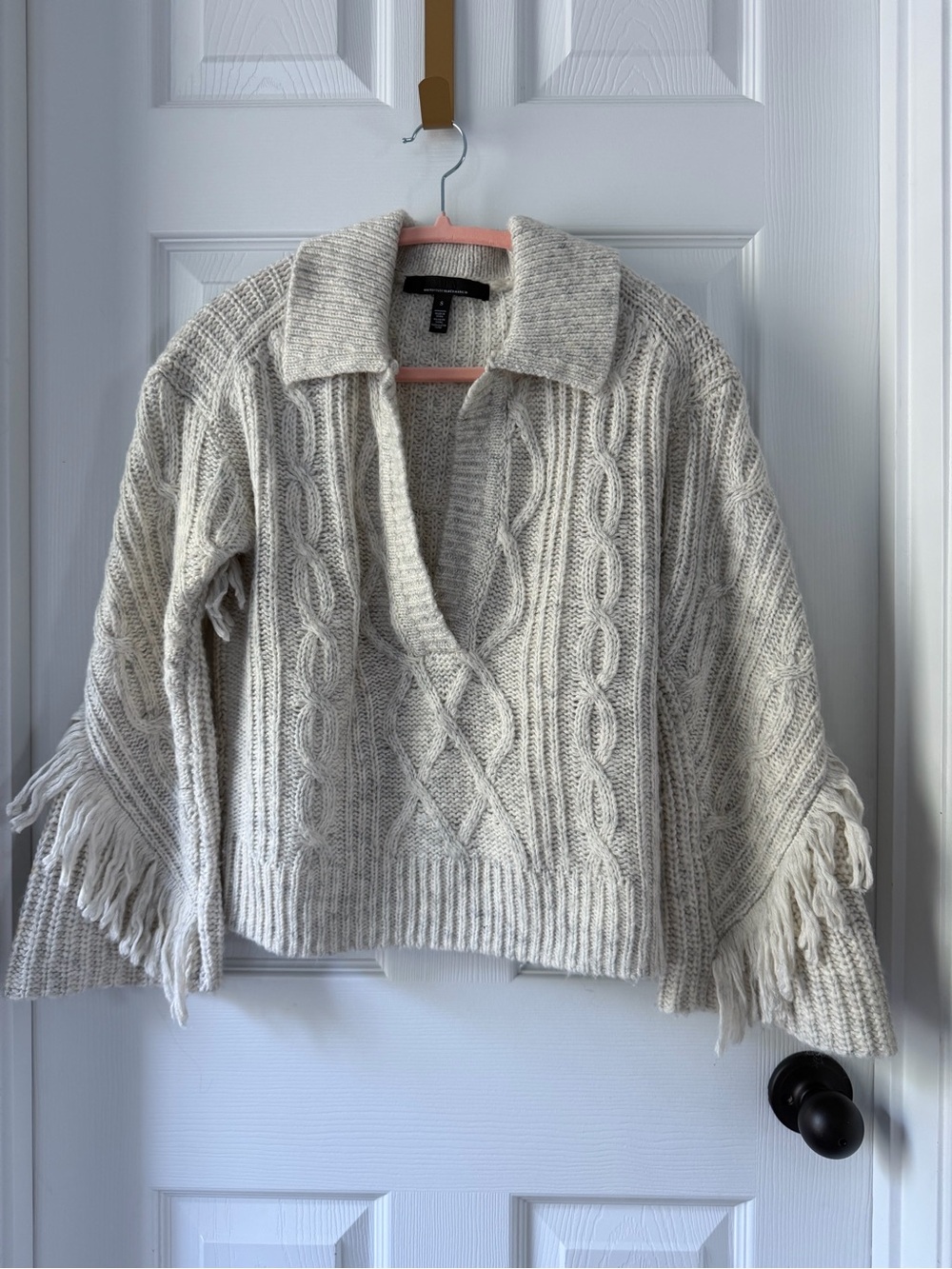 White House Black Market - Cream Marled Cable Knit Sweater with Fringe - Sz S